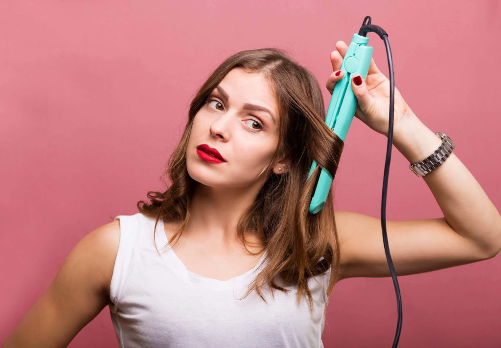 How To Curl Hair With A Straightener Step By Step Guide Kintsugi Hair